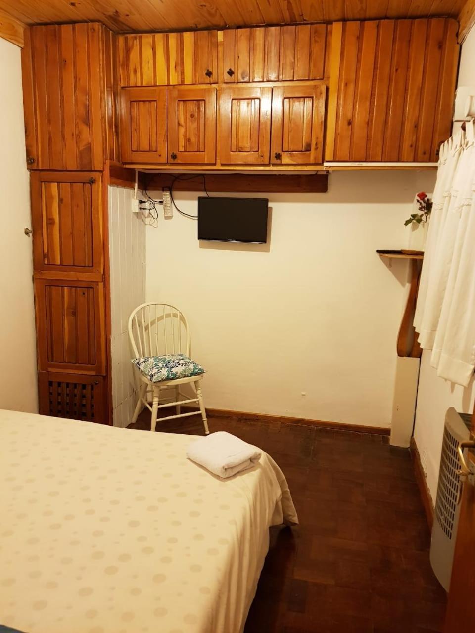 Casa Familiar Zarza Mora Appartement Bariloche Buitenkant foto
