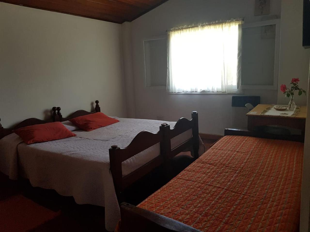 Casa Familiar Zarza Mora Appartement Bariloche Buitenkant foto